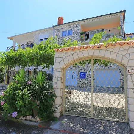 Appartement By The Sea Arbanija, Ciovo - 18661